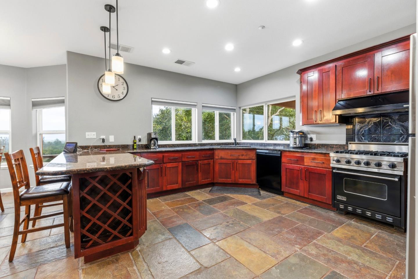 Detail Gallery Image 8 of 34 For 14643 Tumble Weed Ln, Royal Oaks,  CA 95076 - 3 Beds | 3 Baths