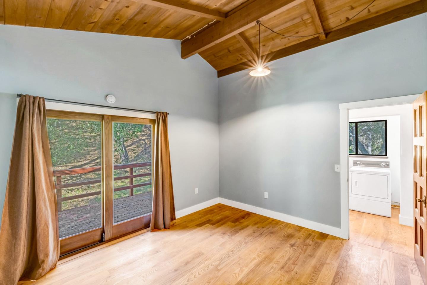 Detail Gallery Image 13 of 53 For 42250 Carmel Valley Rd, Greenfield,  CA 93927 - 1 Beds | 2 Baths