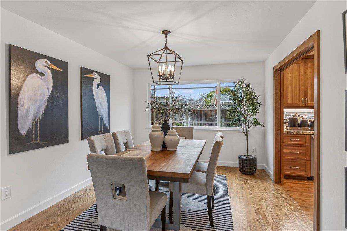 Detail Gallery Image 4 of 38 For 6818 Taglio Ct, San Jose,  CA 95120 - 5 Beds | 3 Baths