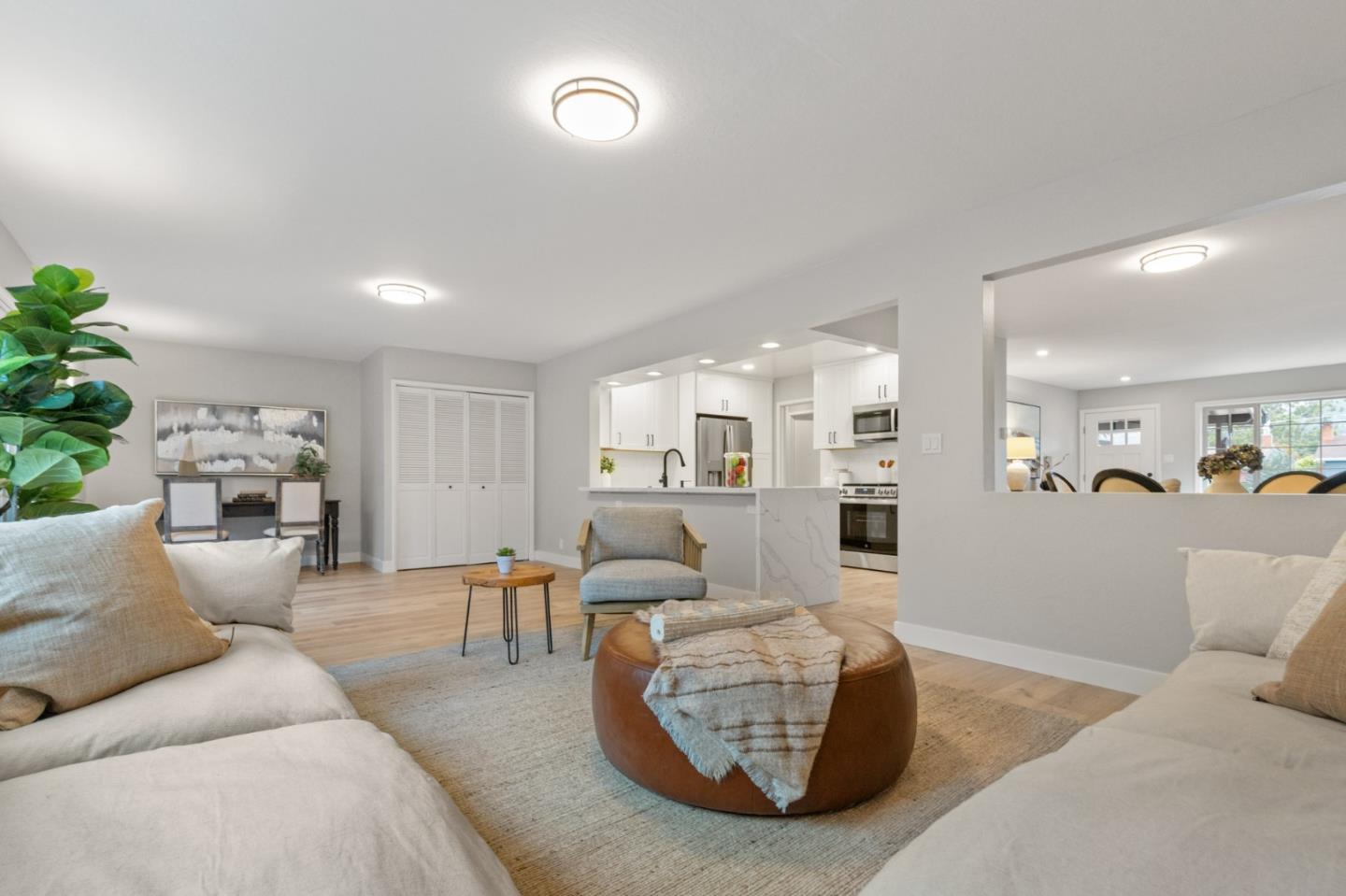 Detail Gallery Image 15 of 41 For 1416 Flores Dr, Pacifica,  CA 94044 - 4 Beds | 3 Baths