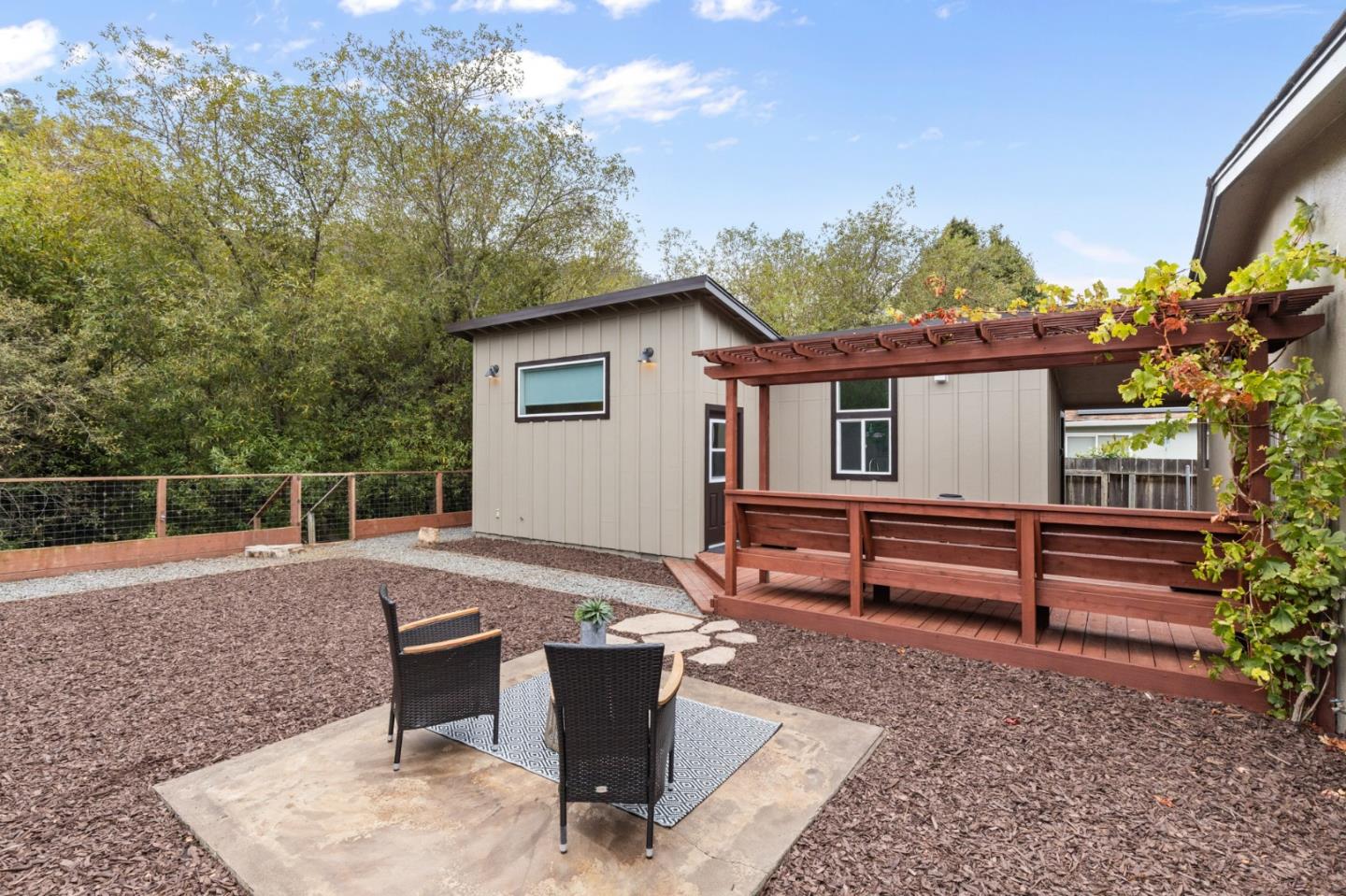 Detail Gallery Image 26 of 41 For 1416 Flores Dr, Pacifica,  CA 94044 - 4 Beds | 3 Baths