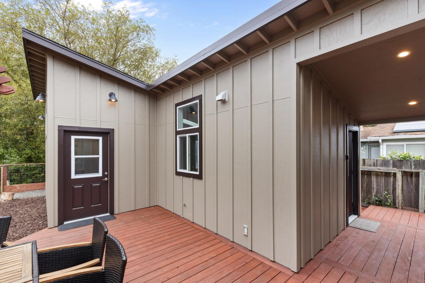 Detail Gallery Image 31 of 41 For 1416 Flores Dr, Pacifica,  CA 94044 - 4 Beds | 3 Baths