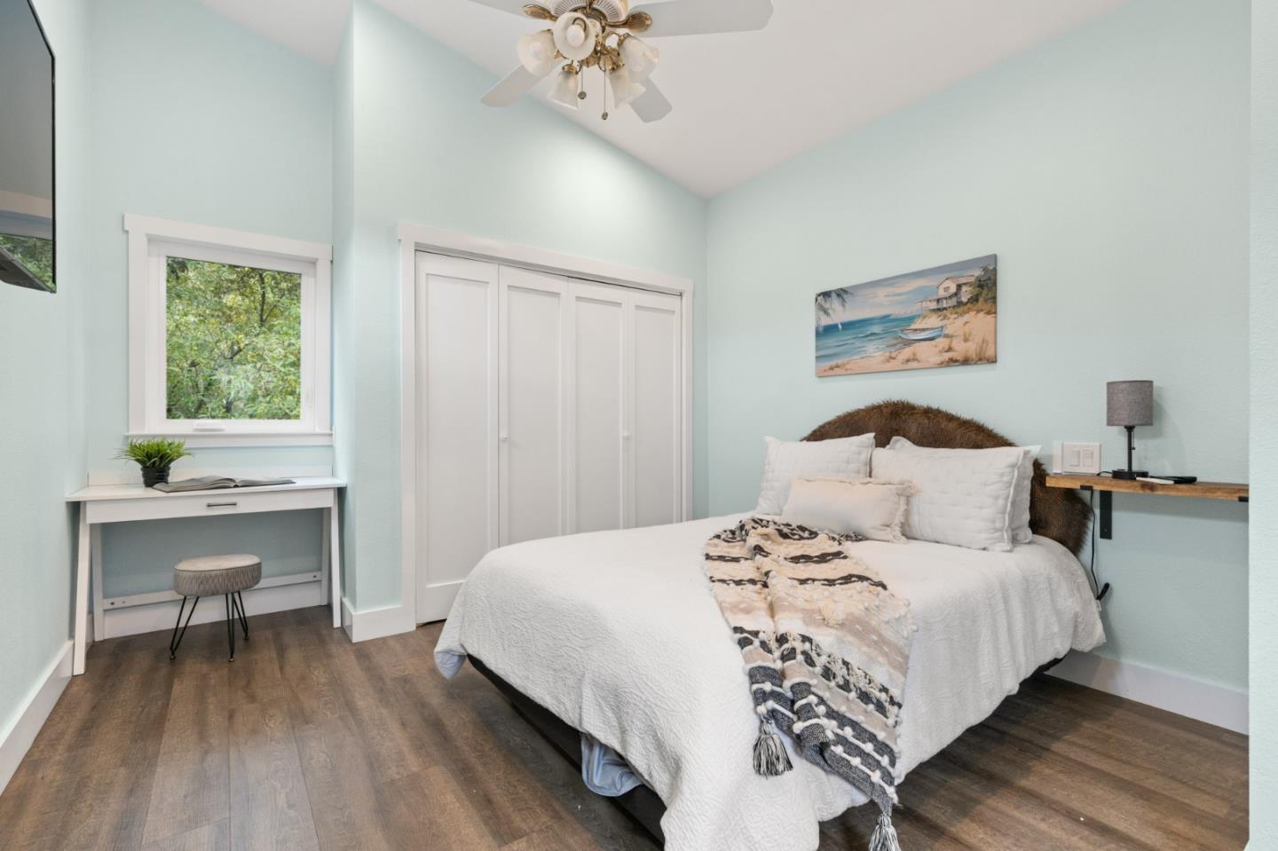 Detail Gallery Image 38 of 41 For 1416 Flores Dr, Pacifica,  CA 94044 - 4 Beds | 3 Baths