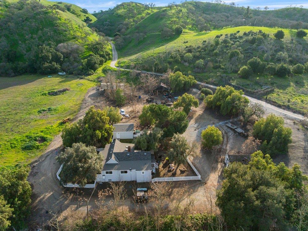 Detail Gallery Image 28 of 44 For 7250 Southside Rd, Hollister,  CA 95023 - 3 Beds | 2 Baths