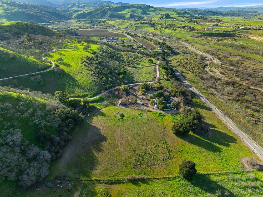 Detail Gallery Image 30 of 44 For 7250 Southside Rd, Hollister,  CA 95023 - 3 Beds | 2 Baths