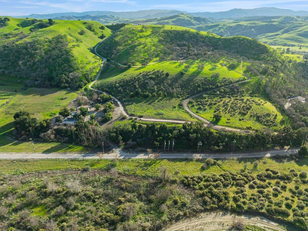 Detail Gallery Image 33 of 44 For 7250 Southside Rd, Hollister,  CA 95023 - 3 Beds | 2 Baths