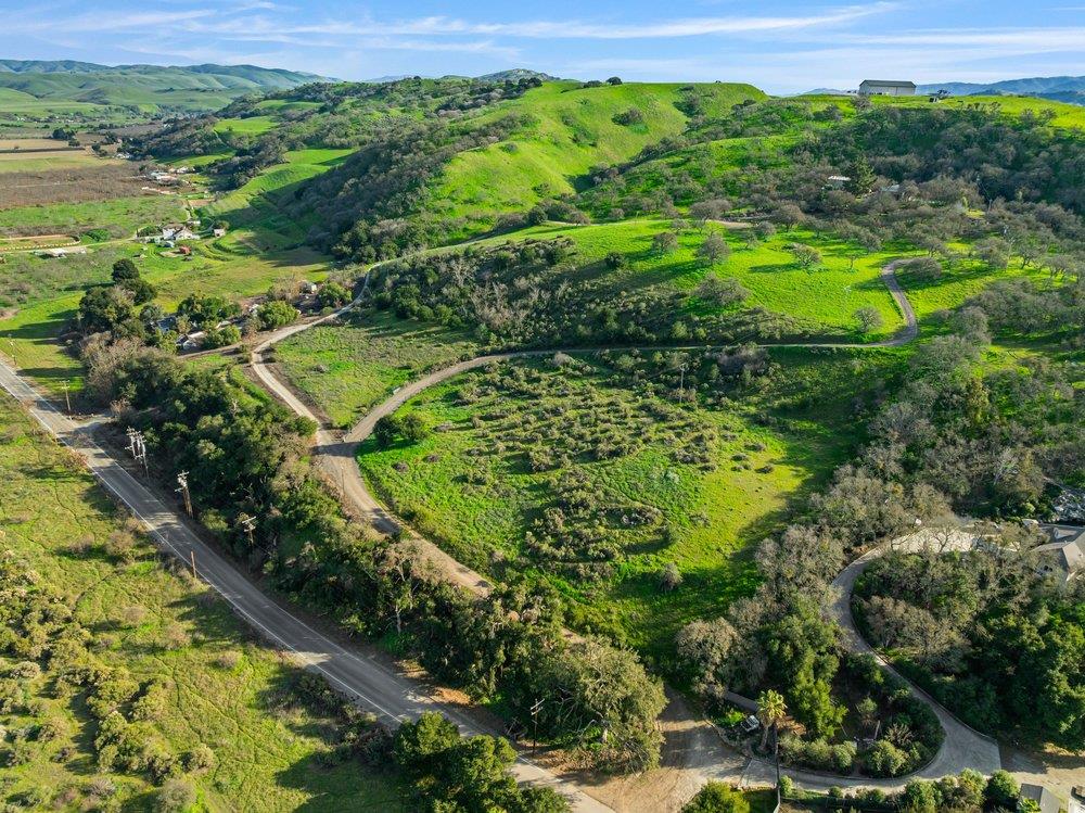 Detail Gallery Image 34 of 44 For 7250 Southside Rd, Hollister,  CA 95023 - 3 Beds | 2 Baths