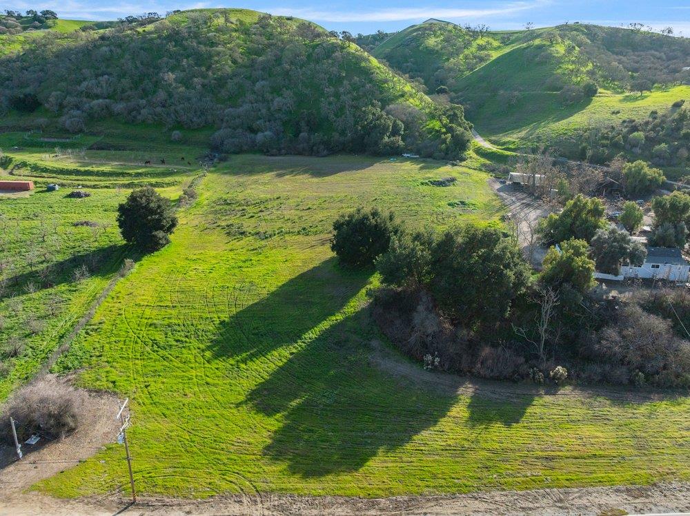 Detail Gallery Image 39 of 44 For 7250 Southside Rd, Hollister,  CA 95023 - 3 Beds | 2 Baths