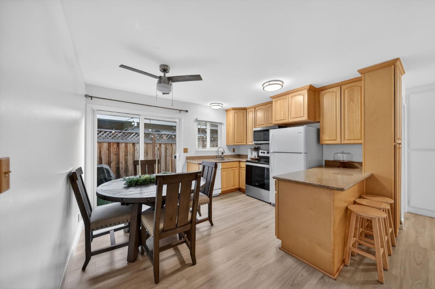 Detail Gallery Image 15 of 23 For 5663-5665 Beswick Dr, San Jose,  CA 95123 - – Beds | – Baths