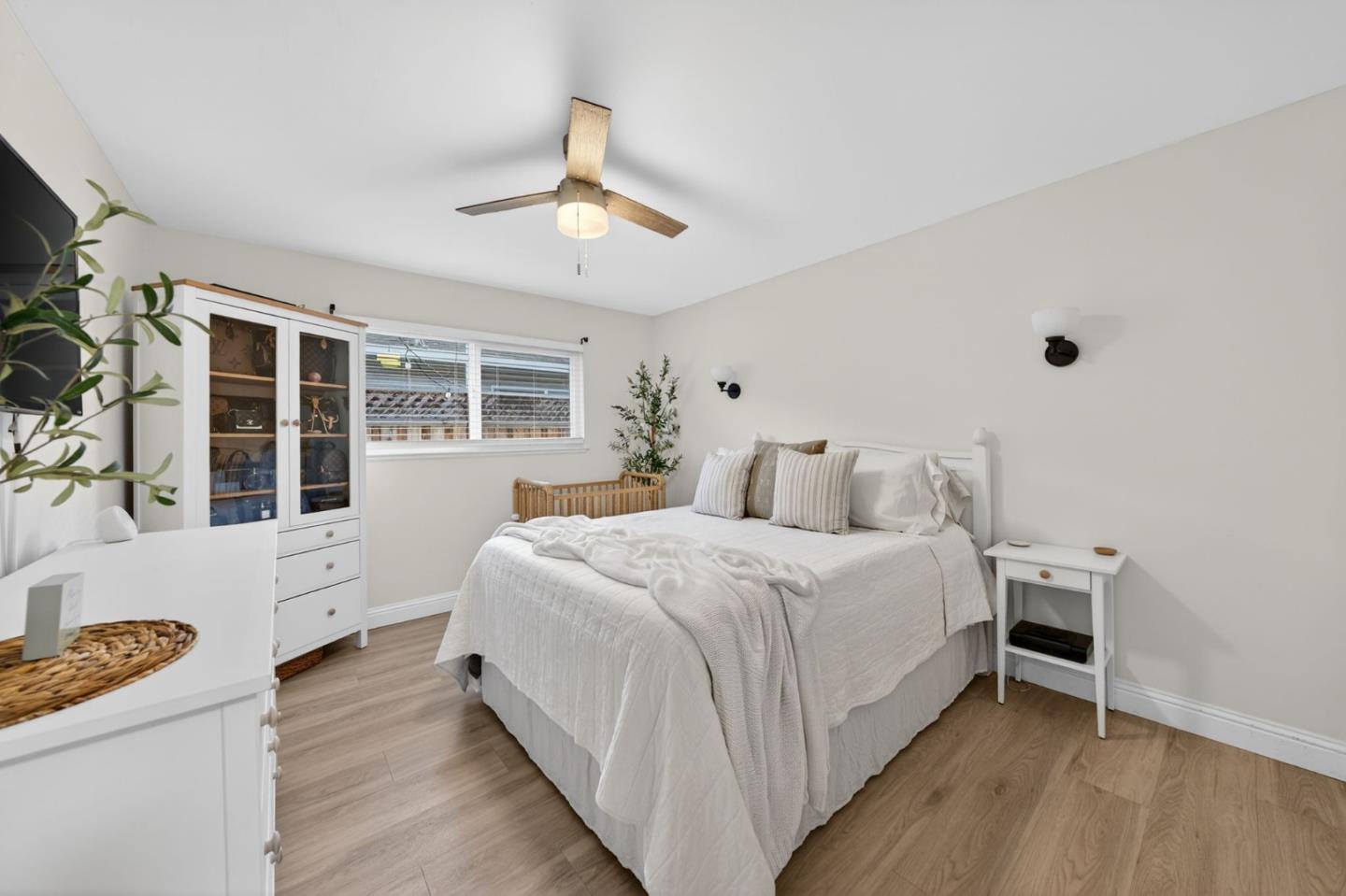 Detail Gallery Image 7 of 23 For 5663-5665 Beswick Dr, San Jose,  CA 95123 - – Beds | – Baths