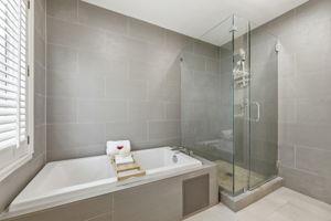 Detail Gallery Image 20 of 25 For 128 Cuesta Dr #5,  Los Altos,  CA 94022 - 2 Beds | 2/1 Baths