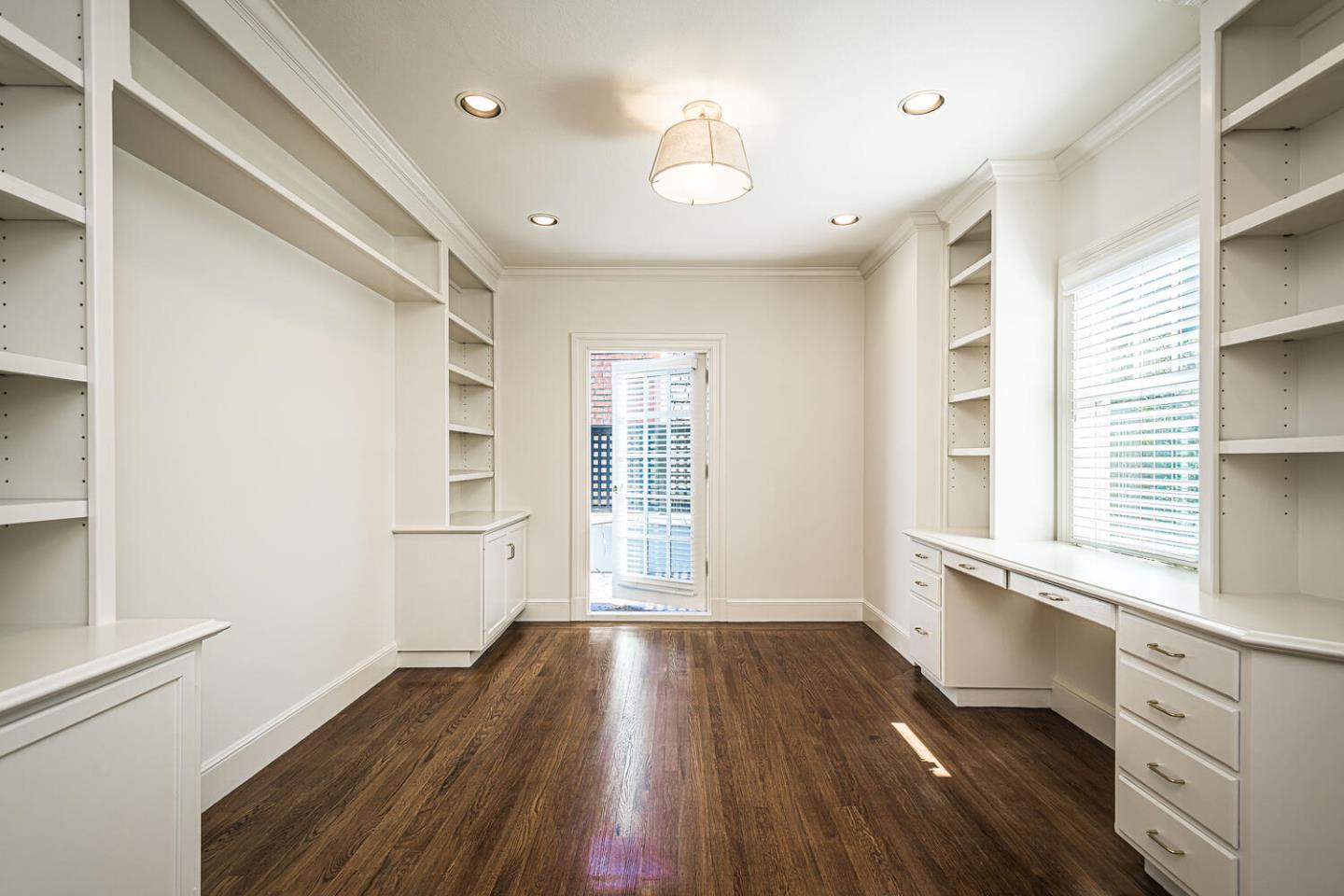 Detail Gallery Image 28 of 50 For 719 W Poplar Ave, San Mateo,  CA 94402 - 4 Beds | 2/1 Baths