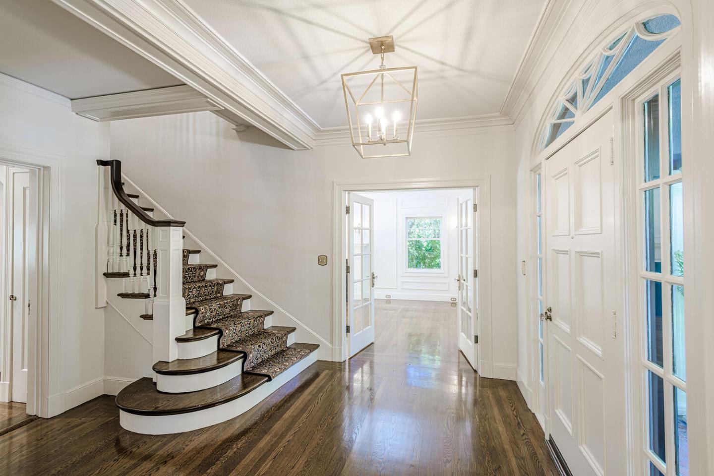 Detail Gallery Image 6 of 50 For 719 W Poplar Ave, San Mateo,  CA 94402 - 4 Beds | 2/1 Baths