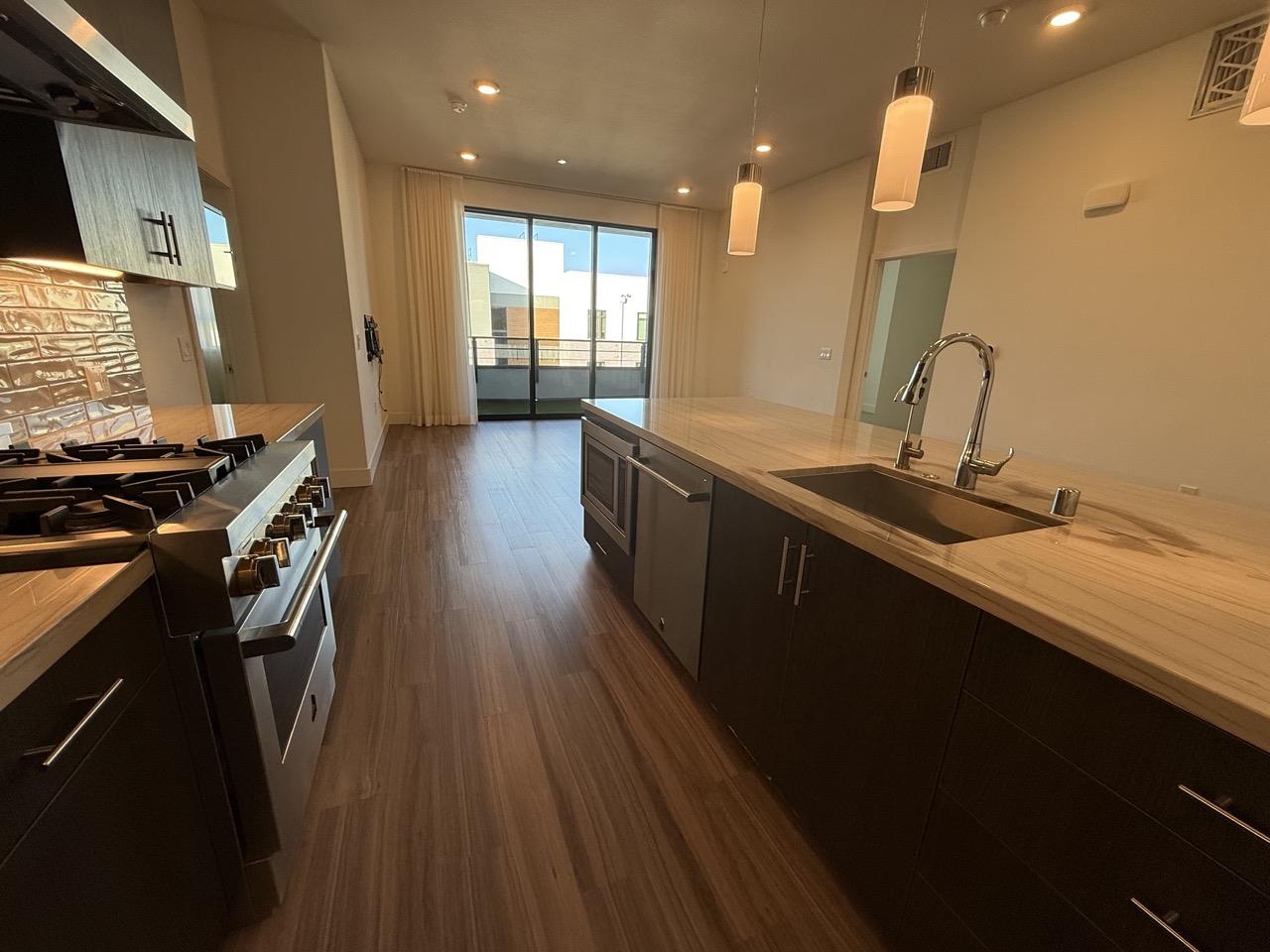 Detail Gallery Image 5 of 27 For 3578 Rambla Pl #704,  Santa Clara,  CA 95051 - 2 Beds | 2/1 Baths