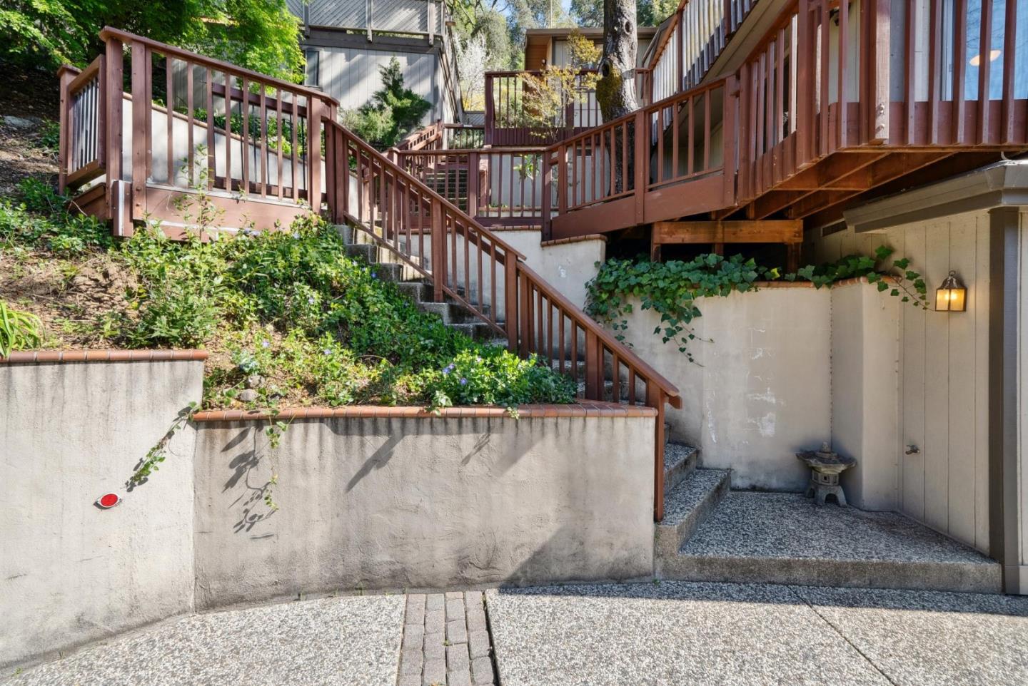 Detail Gallery Image 45 of 48 For 21386 Sunnyside Rd, Los Gatos,  CA 95033 - 3 Beds | 3 Baths