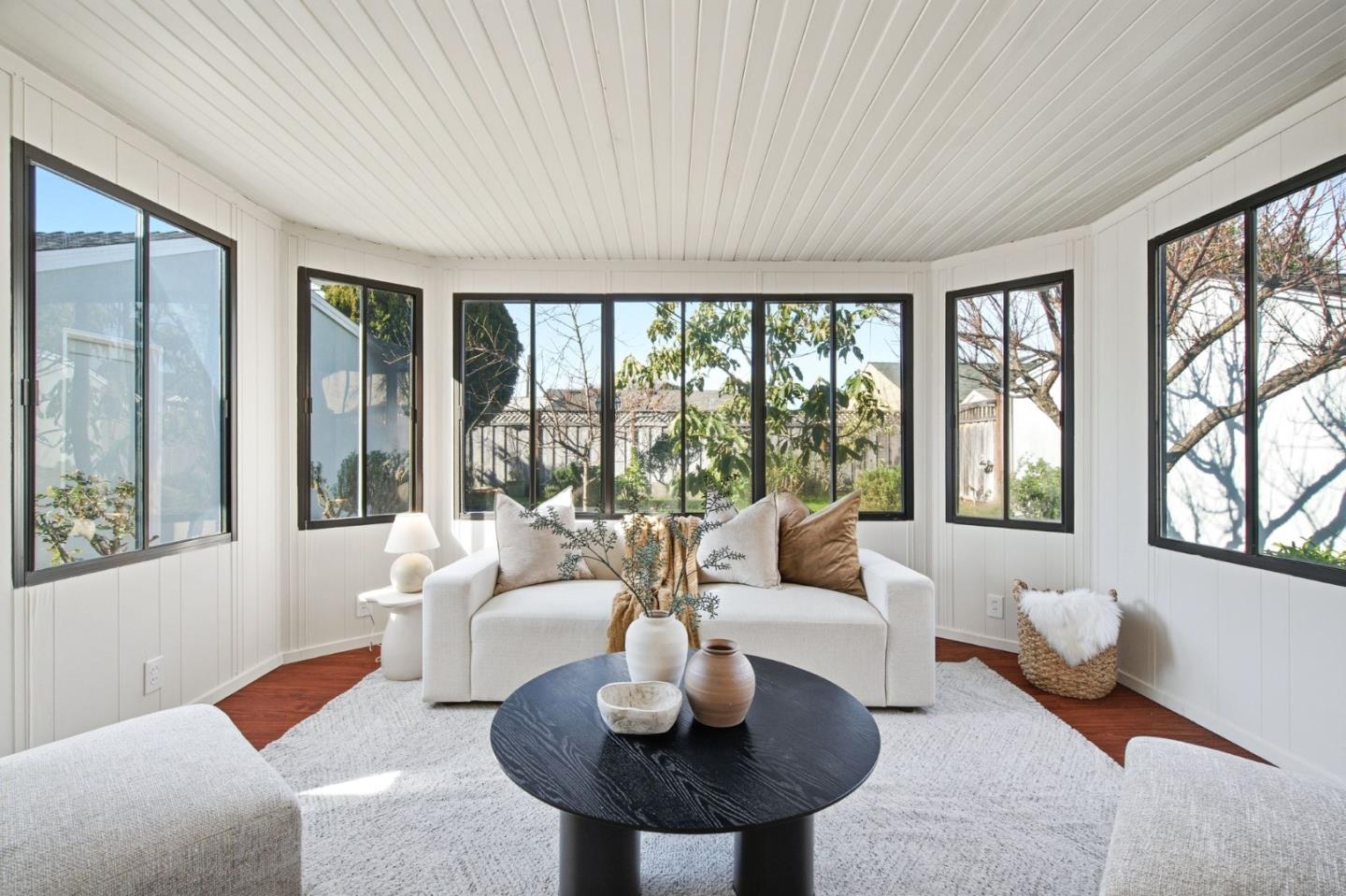 Detail Gallery Image 26 of 72 For 946 Los Padres Blvd, Santa Clara,  CA 95050 - 3 Beds | 1/1 Baths