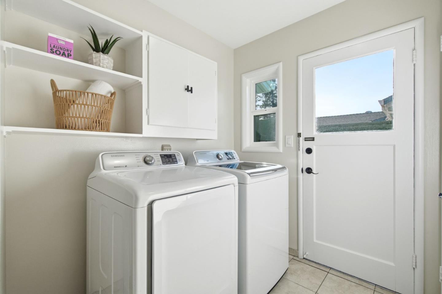 Detail Gallery Image 28 of 72 For 946 Los Padres Blvd, Santa Clara,  CA 95050 - 3 Beds | 1/1 Baths