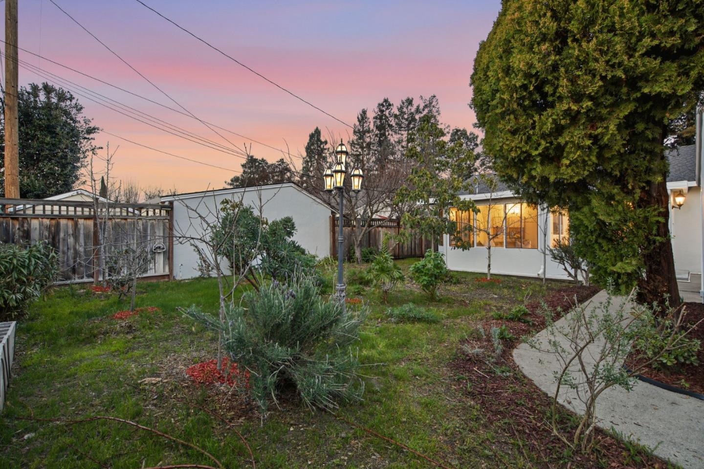 Detail Gallery Image 55 of 72 For 946 Los Padres Blvd, Santa Clara,  CA 95050 - 3 Beds | 1/1 Baths