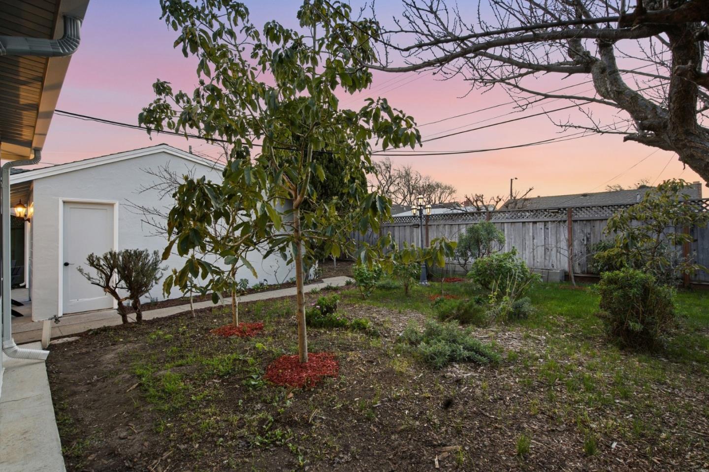 Detail Gallery Image 57 of 72 For 946 Los Padres Blvd, Santa Clara,  CA 95050 - 3 Beds | 1/1 Baths