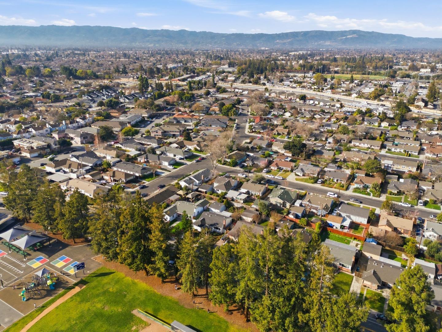 Detail Gallery Image 64 of 72 For 946 Los Padres Blvd, Santa Clara,  CA 95050 - 3 Beds | 1/1 Baths