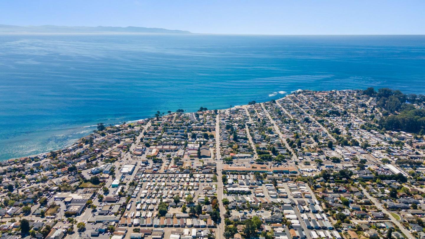 Detail Gallery Image 31 of 44 For 1099 38th Ave #49,  Santa Cruz,  CA 95062 - 2 Beds | 1 Baths