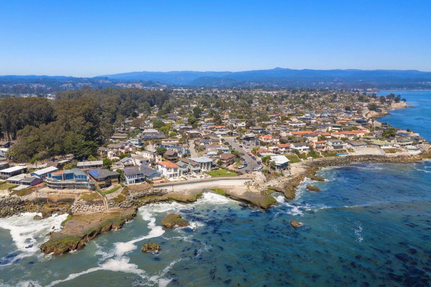 Detail Gallery Image 39 of 44 For 1099 38th Ave #49,  Santa Cruz,  CA 95062 - 2 Beds | 1 Baths