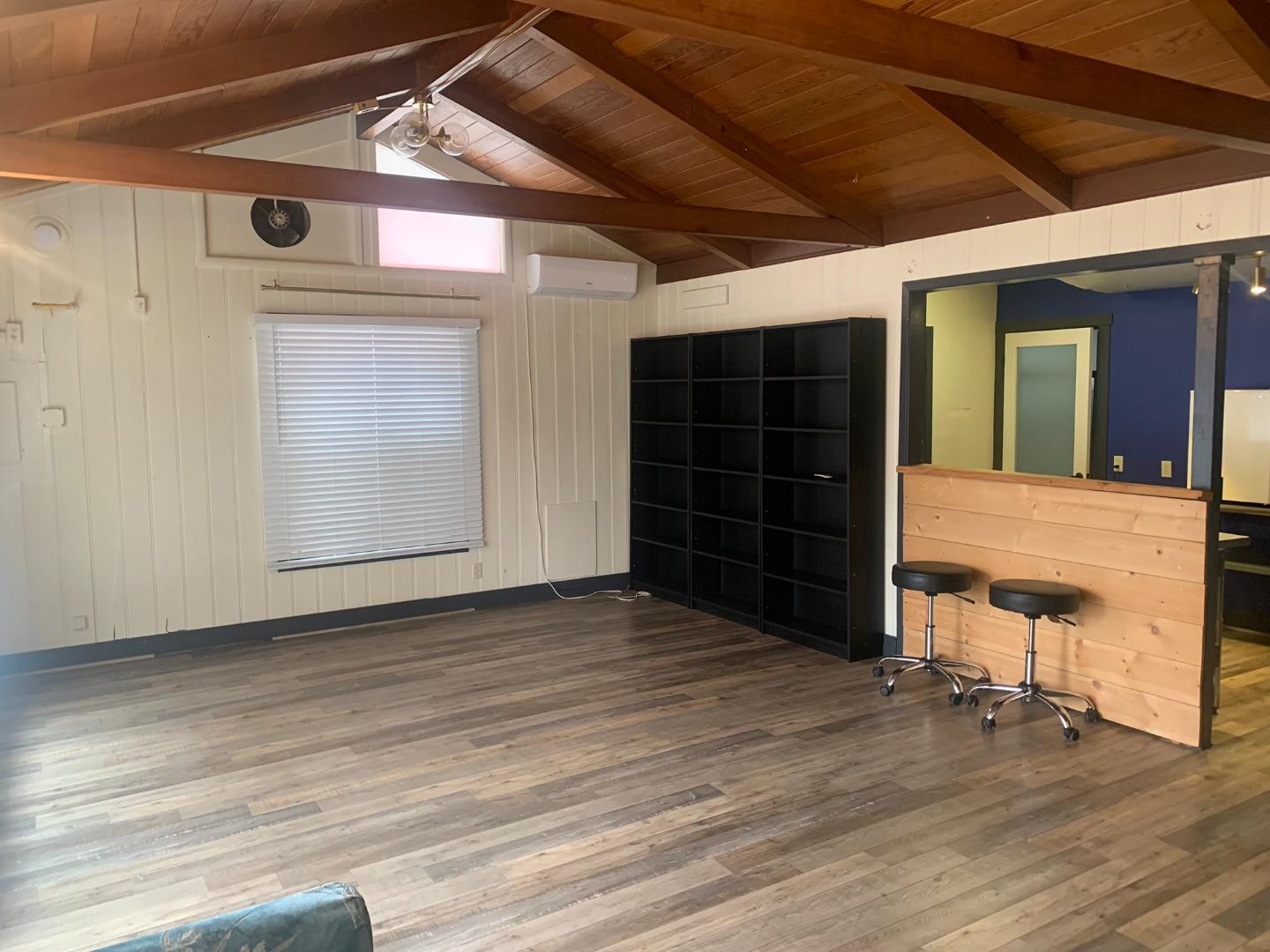 Detail Gallery Image 5 of 14 For 125 Forest St, Boulder Creek,  CA 95006 - – Beds | – Baths