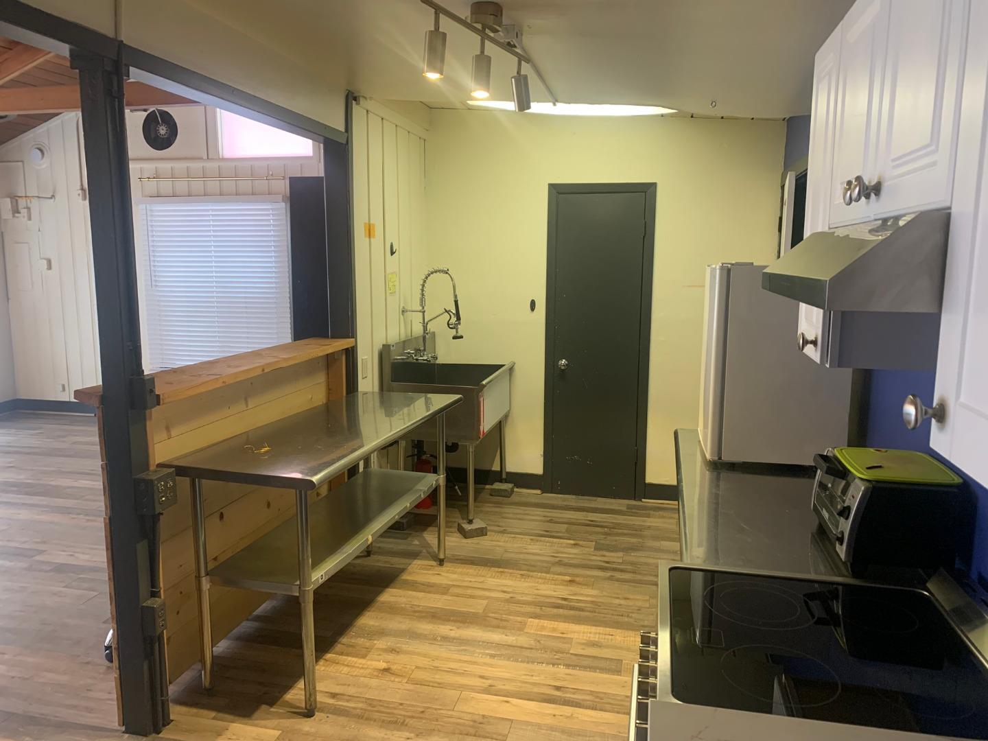 Detail Gallery Image 8 of 14 For 125 Forest St, Boulder Creek,  CA 95006 - – Beds | – Baths