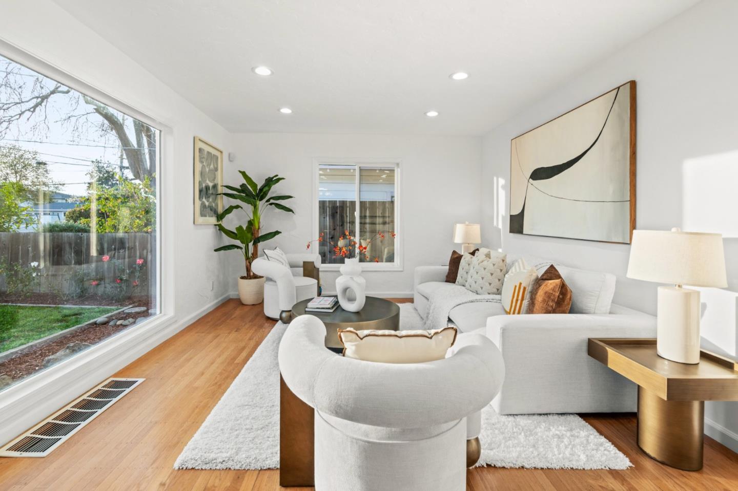 Detail Gallery Image 10 of 61 For 223 San Carlos Ave, Redwood City,  CA 94061 - 3 Beds | 2 Baths