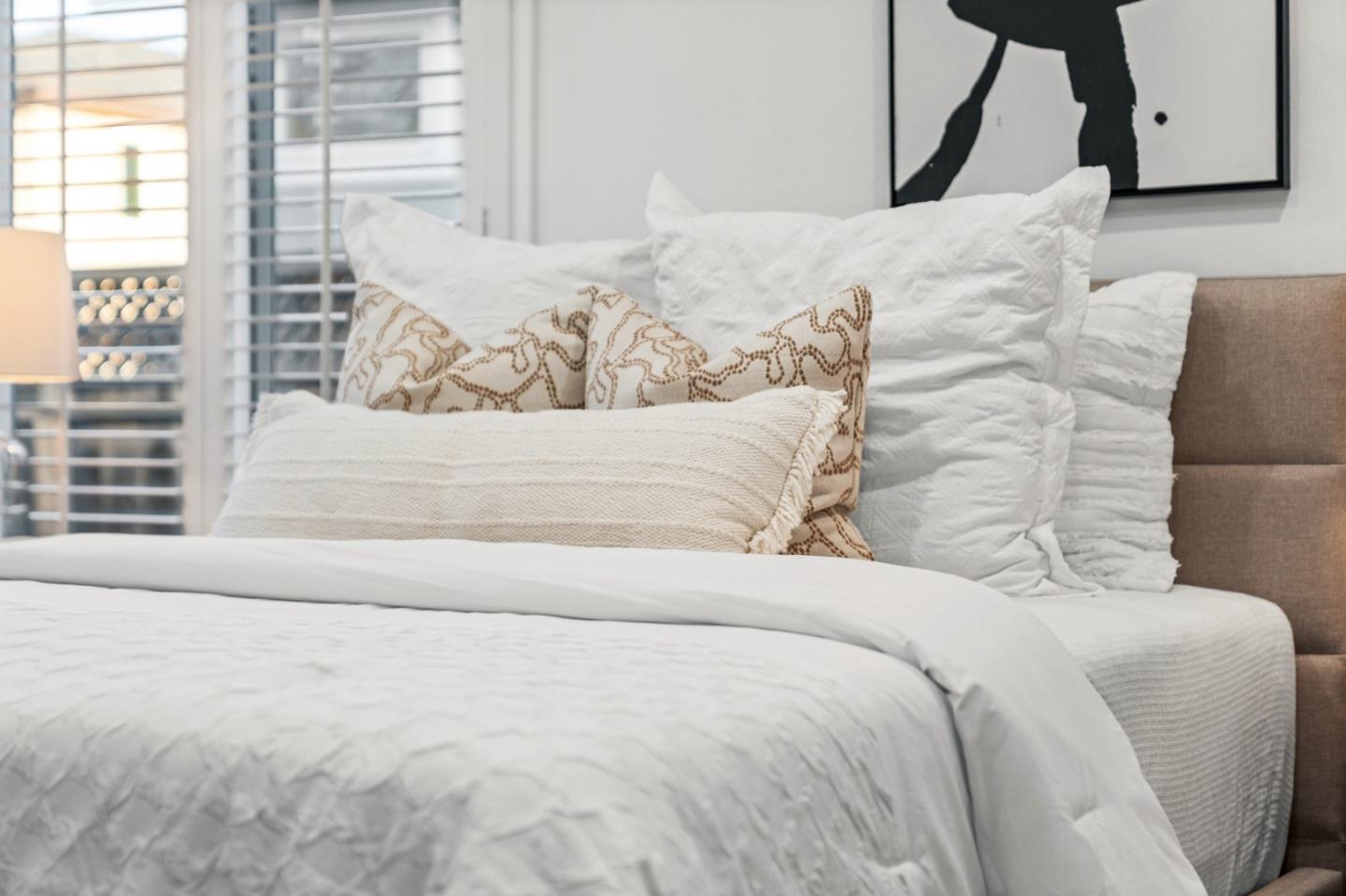 Detail Gallery Image 20 of 61 For 223 San Carlos Ave, Redwood City,  CA 94061 - 3 Beds | 2 Baths