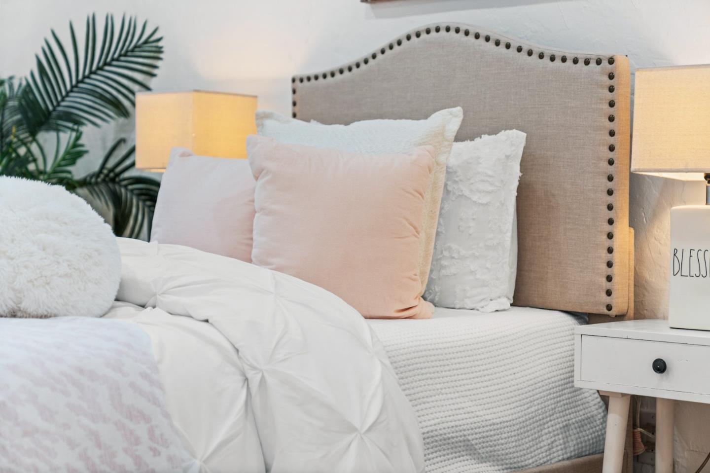 Detail Gallery Image 33 of 61 For 223 San Carlos Ave, Redwood City,  CA 94061 - 3 Beds | 2 Baths