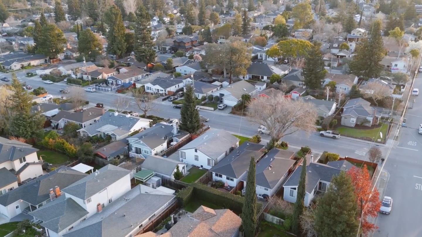 Detail Gallery Image 52 of 61 For 223 San Carlos Ave, Redwood City,  CA 94061 - 3 Beds | 2 Baths