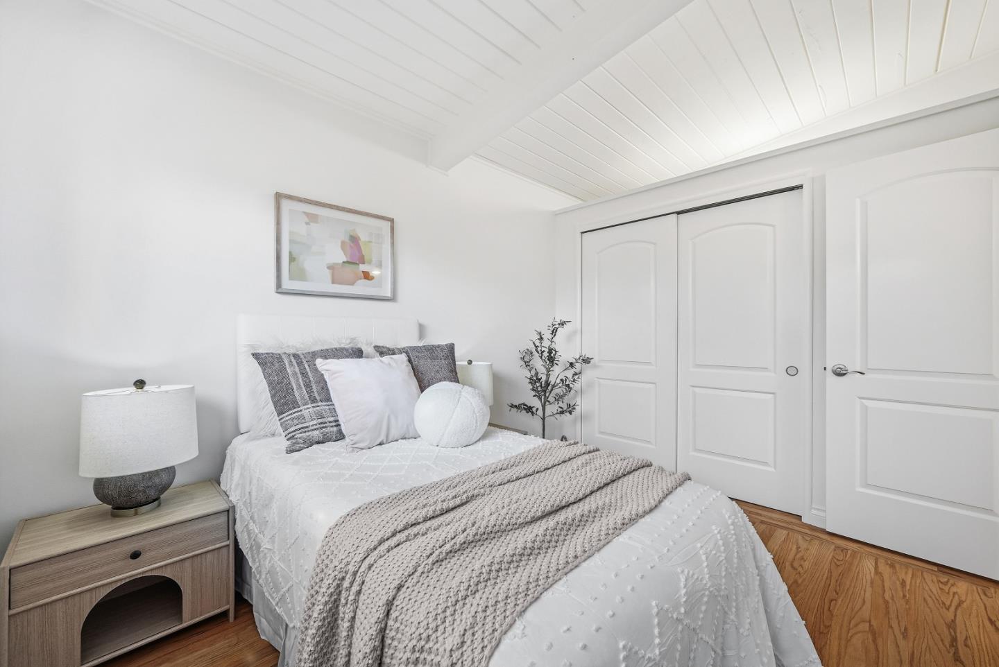 Detail Gallery Image 15 of 39 For 348 Nita Ave, Mountain View,  CA 94043 - 3 Beds | 2 Baths