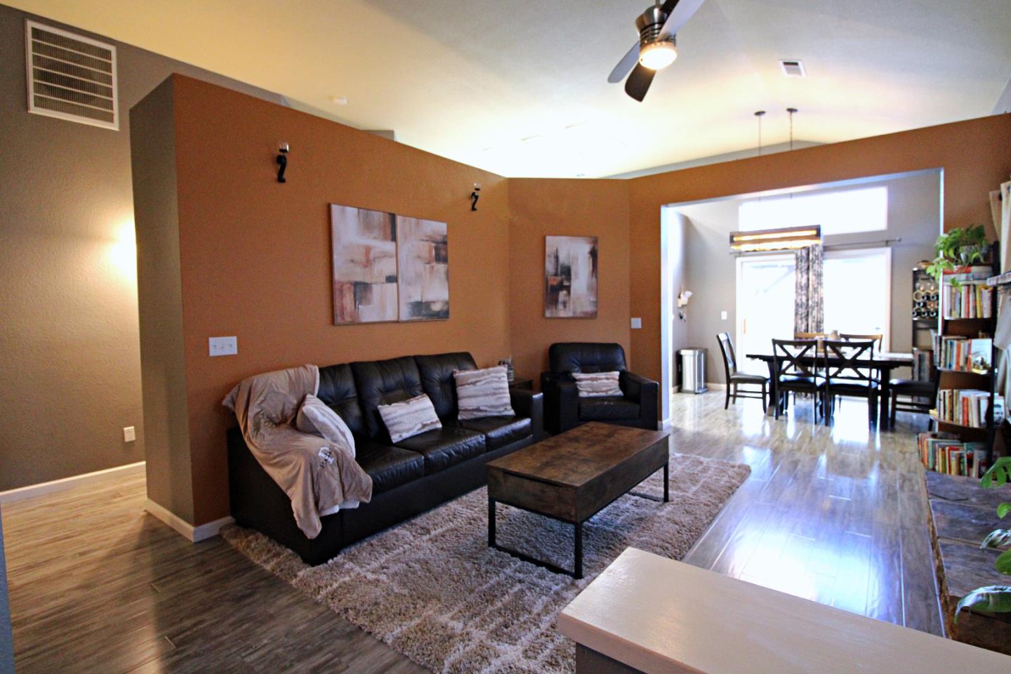 Detail Gallery Image 12 of 42 For 778 Mission Ridge Dr, Manteca,  CA 95337 - 3 Beds | 2 Baths