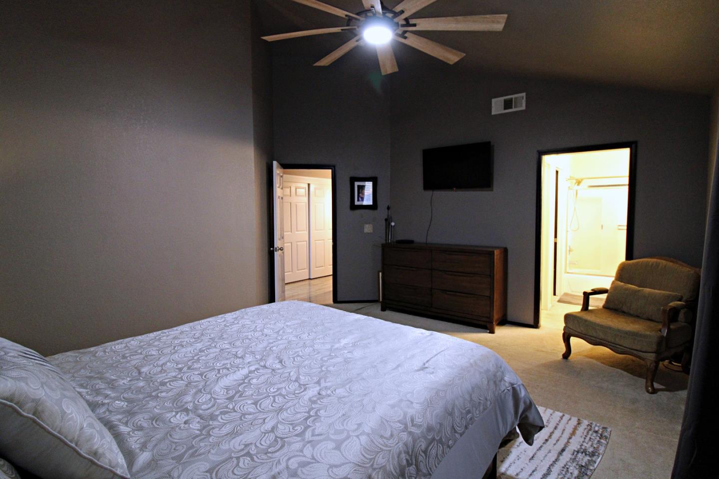 Detail Gallery Image 21 of 42 For 778 Mission Ridge Dr, Manteca,  CA 95337 - 3 Beds | 2 Baths