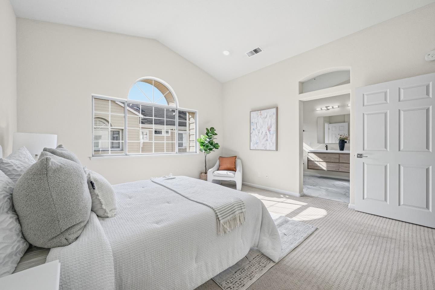 Photo #21: ML82032472 Listing: Photo #21