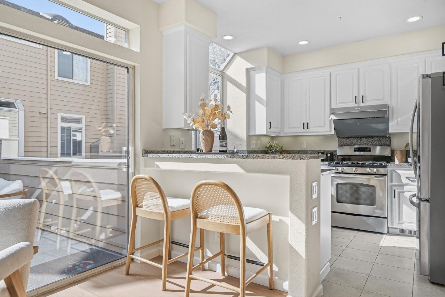 Photo #5: ML82032472 Listing: Photo #5