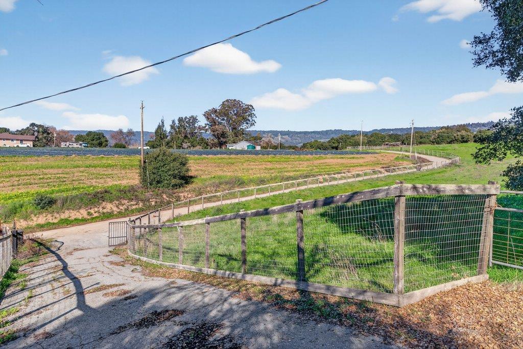 Detail Gallery Image 20 of 25 For 195 Bjur Dr, Watsonville,  CA 95076 - 2 Beds | 1 Baths