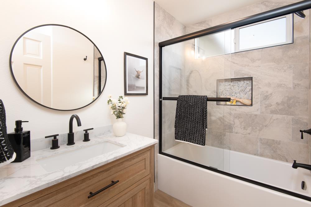 Detail Gallery Image 38 of 44 For 46 Chapelhaven Ct, San Jose,  CA 95111 - 4 Beds | 3 Baths