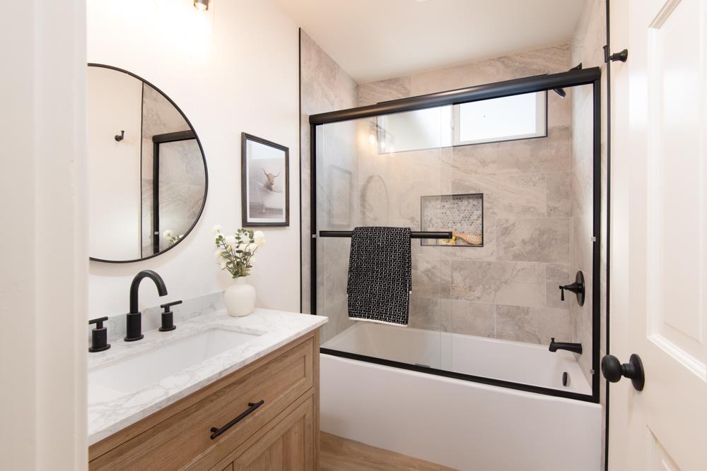 Detail Gallery Image 39 of 44 For 46 Chapelhaven Ct, San Jose,  CA 95111 - 4 Beds | 3 Baths