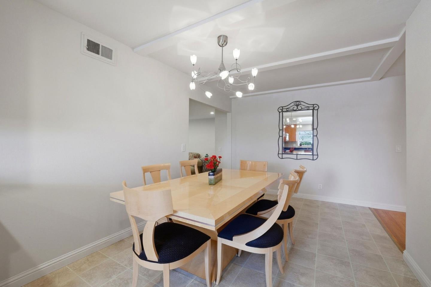 Detail Gallery Image 10 of 20 For 1581 Elka Ave, San Jose,  CA 95129 - 4 Beds | 2 Baths