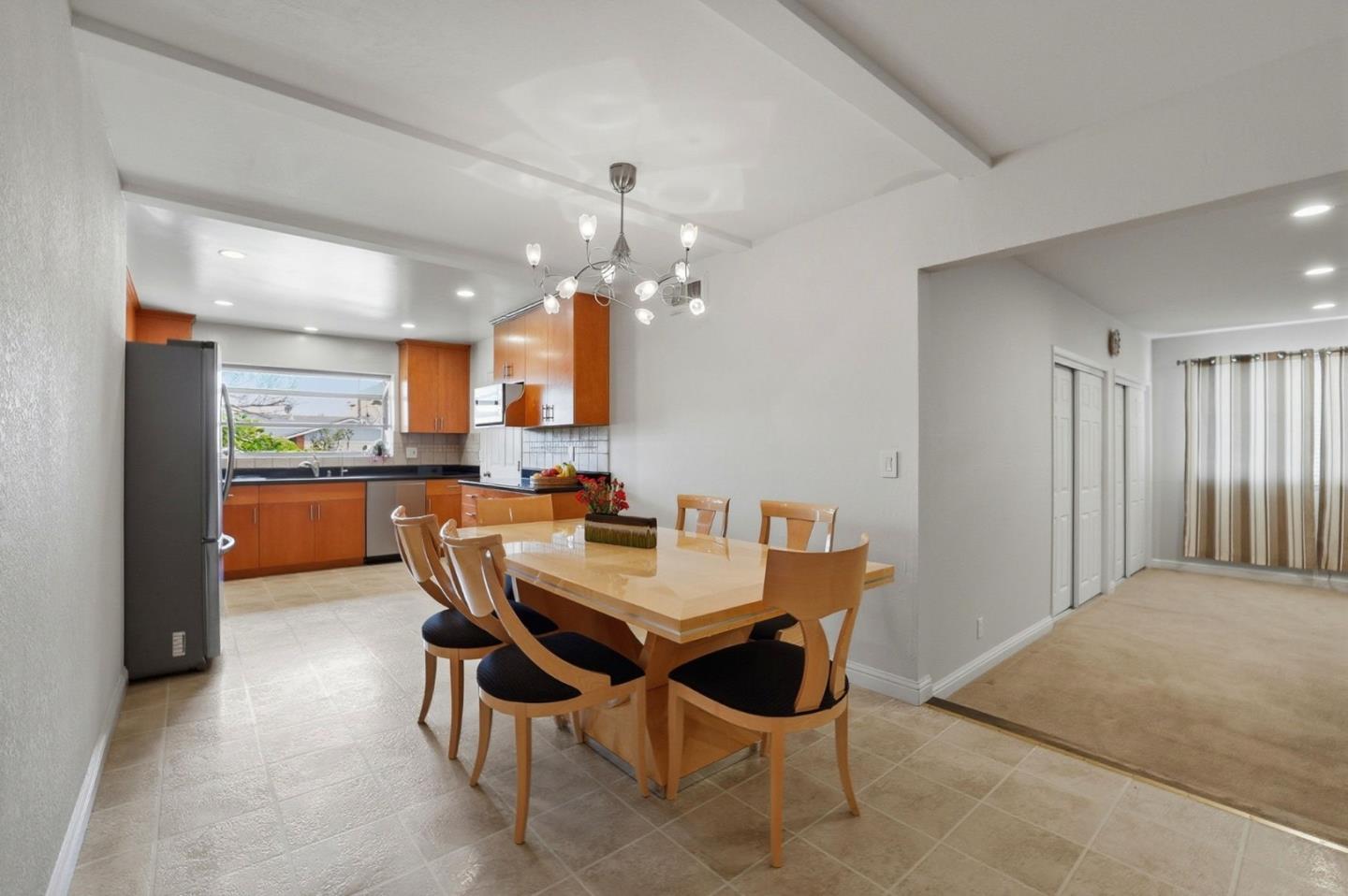 Detail Gallery Image 11 of 20 For 1581 Elka Ave, San Jose,  CA 95129 - 4 Beds | 2 Baths