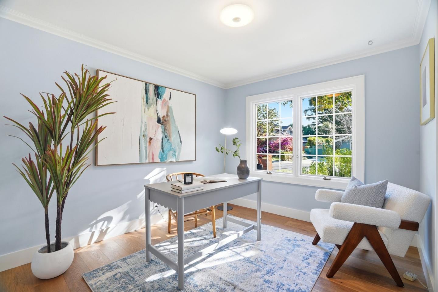 Detail Gallery Image 15 of 36 For 1525 Dana Ave, Palo Alto,  CA 94303 - 4 Beds | 3/1 Baths