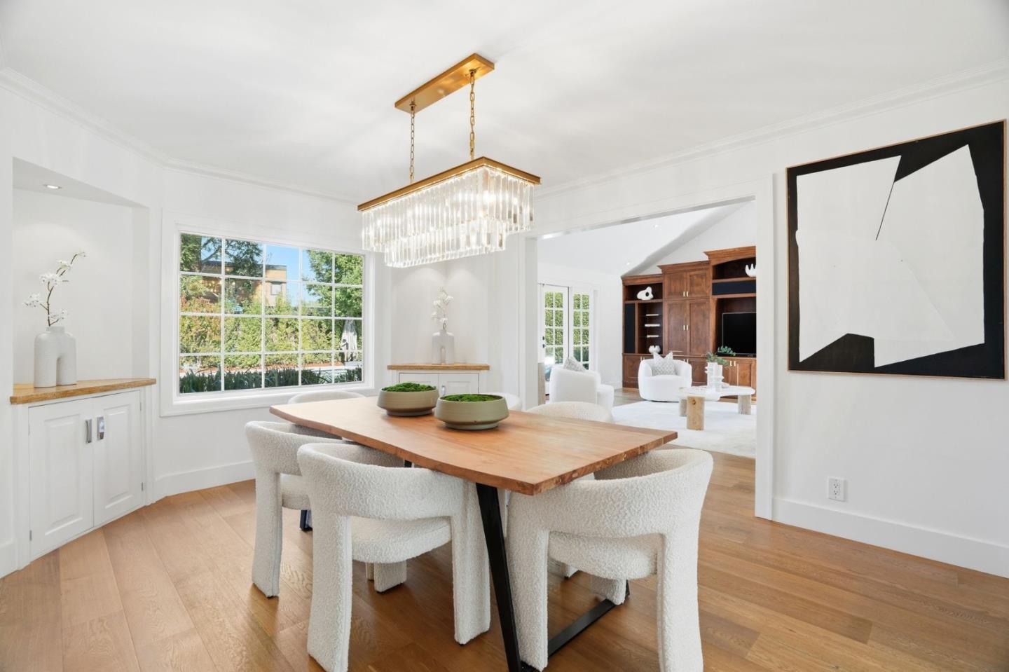 Detail Gallery Image 9 of 36 For 1525 Dana Ave, Palo Alto,  CA 94303 - 4 Beds | 3/1 Baths