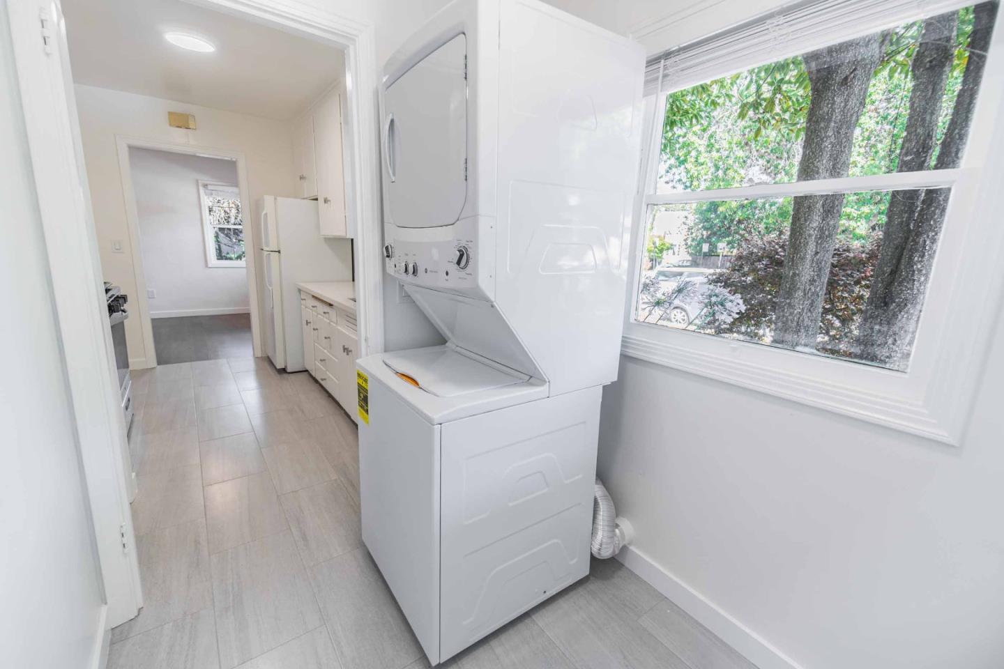 Detail Gallery Image 28 of 30 For 1458 Hopkins St #1,  Berkeley,  CA 94702 - 1 Beds | 1 Baths