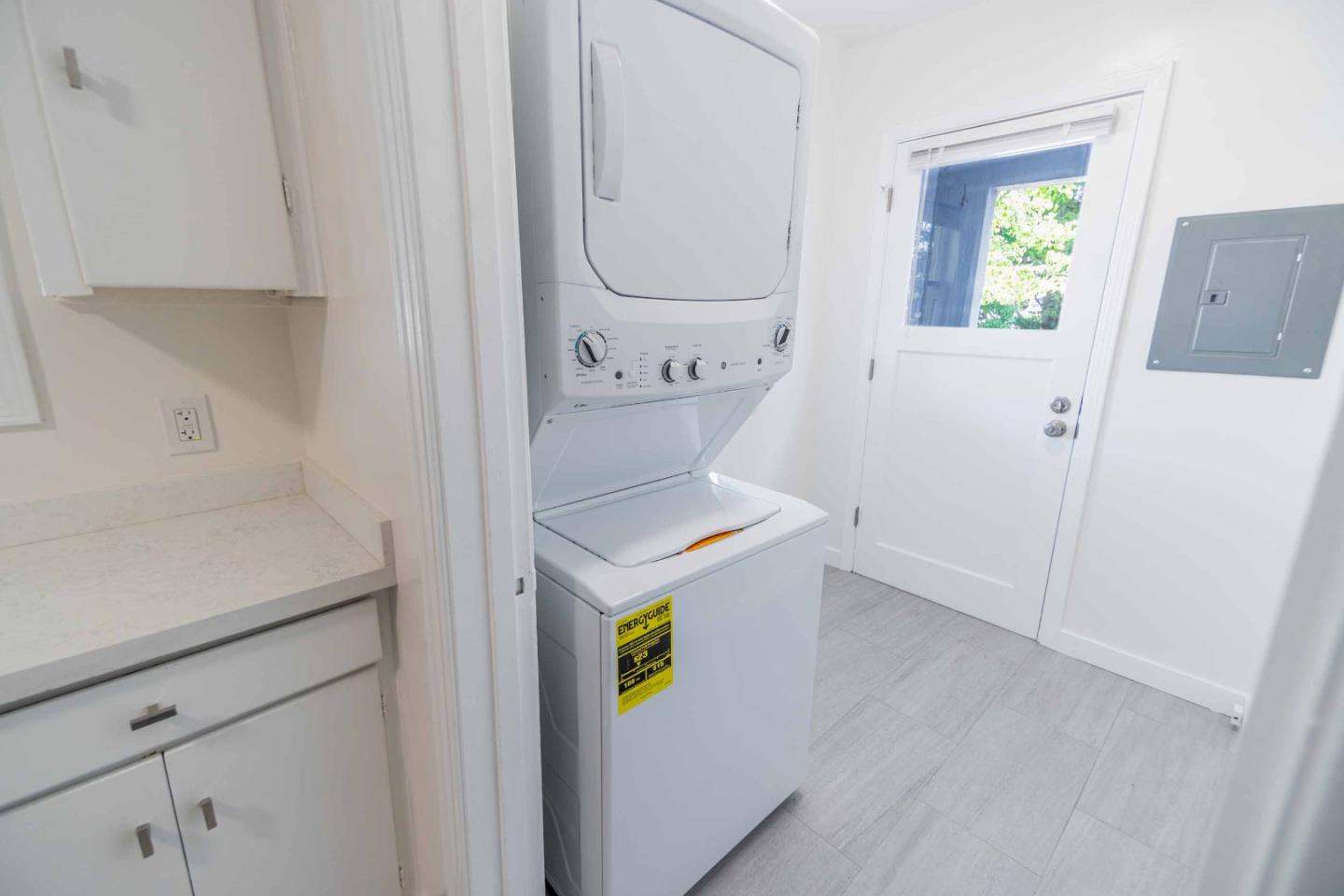 Detail Gallery Image 29 of 30 For 1458 Hopkins St #1,  Berkeley,  CA 94702 - 1 Beds | 1 Baths