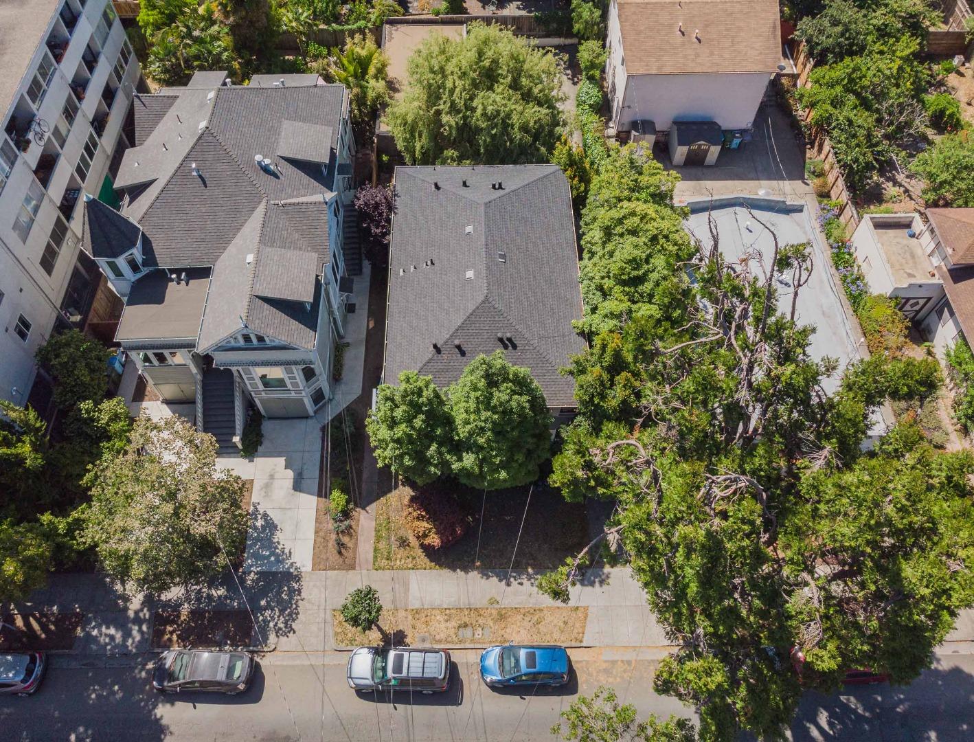 Detail Gallery Image 5 of 30 For 1458 Hopkins St #1,  Berkeley,  CA 94702 - 1 Beds | 1 Baths