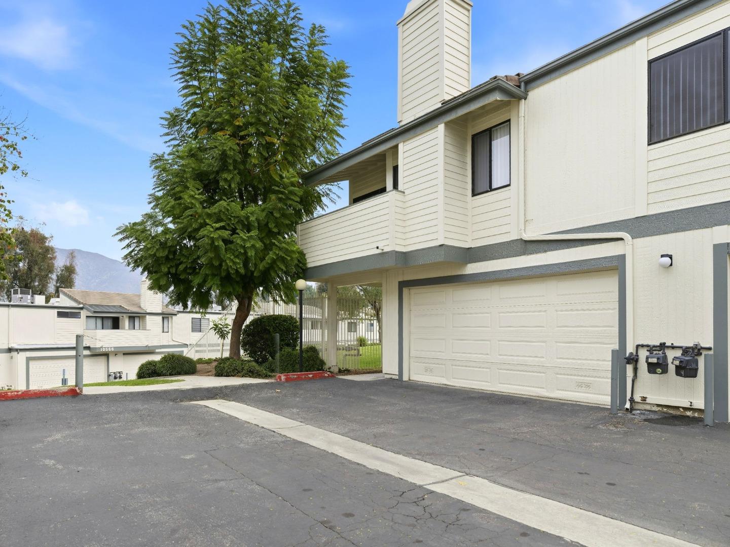 Front Image Thumbnail for ML82032485