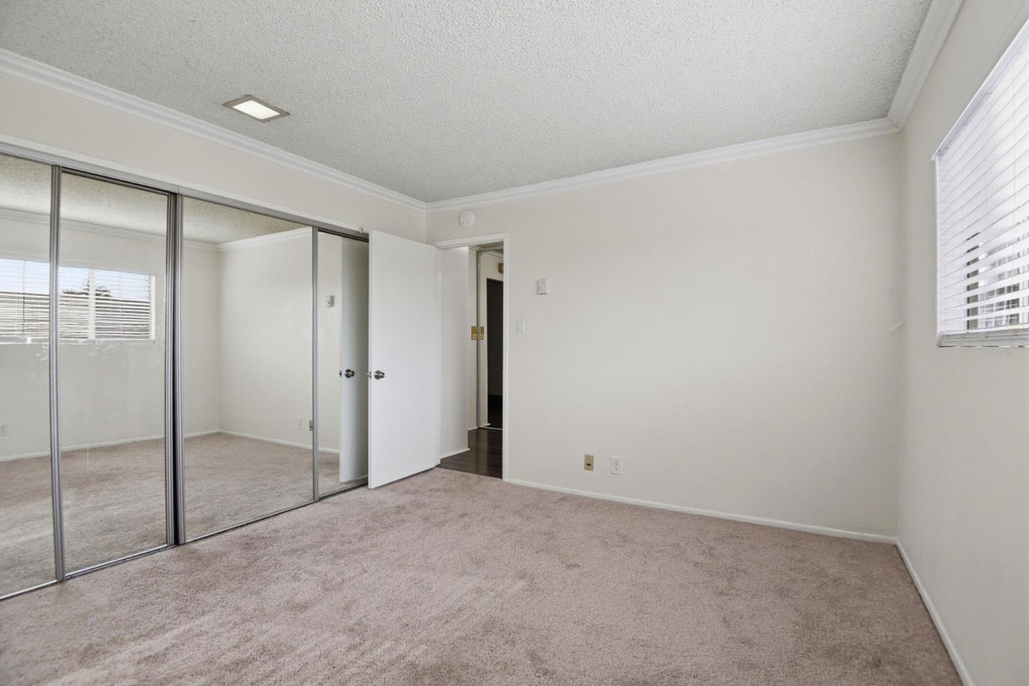 545 Chestnut Avenue UNIT 206, Long Beach, CA, 90802