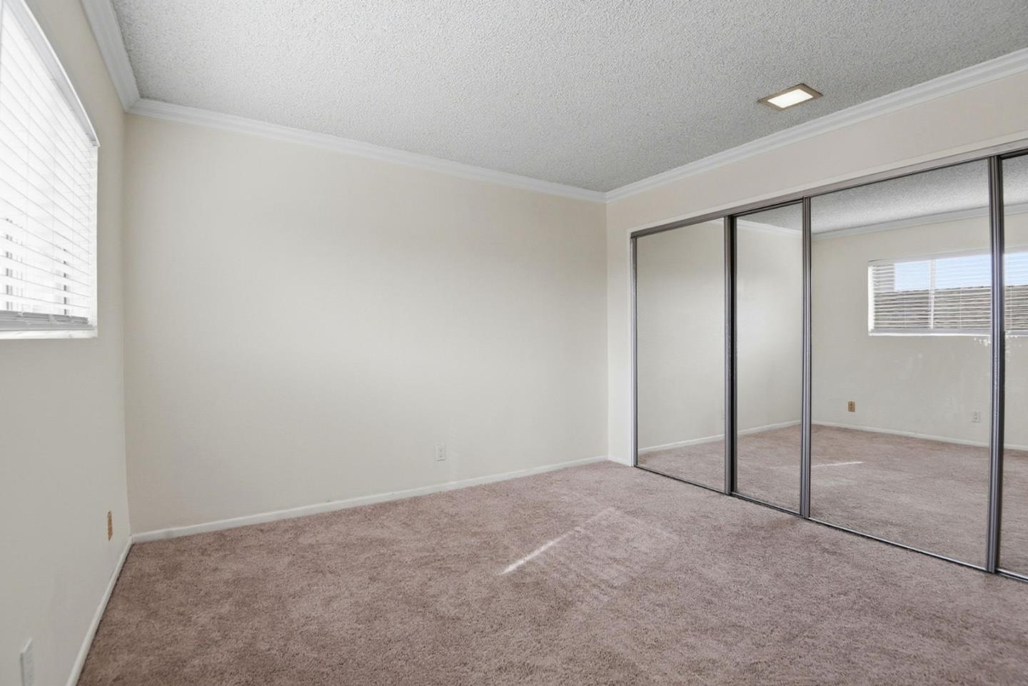 545 Chestnut Avenue UNIT 206, Long Beach, CA, 90802